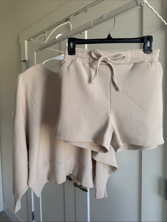 Zenana Outfitters Pants - 2 Piece Set Ribbed Drawstring Shorts and Top - Cream